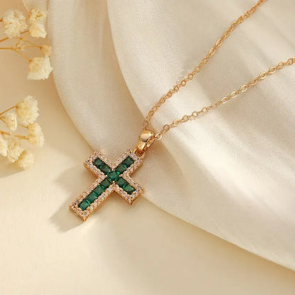 Solone Emerald Cross Pendant Necklace | Gold