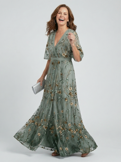Selora | Floral Halter Maxi Dress