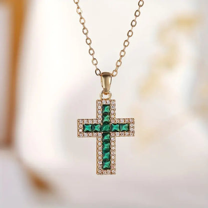 Solone Emerald Cross Pendant Necklace | Gold