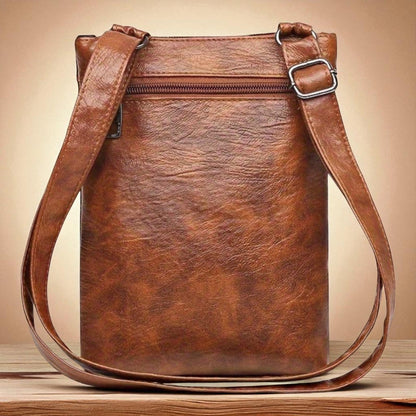 Clara Retro Helmet Bag