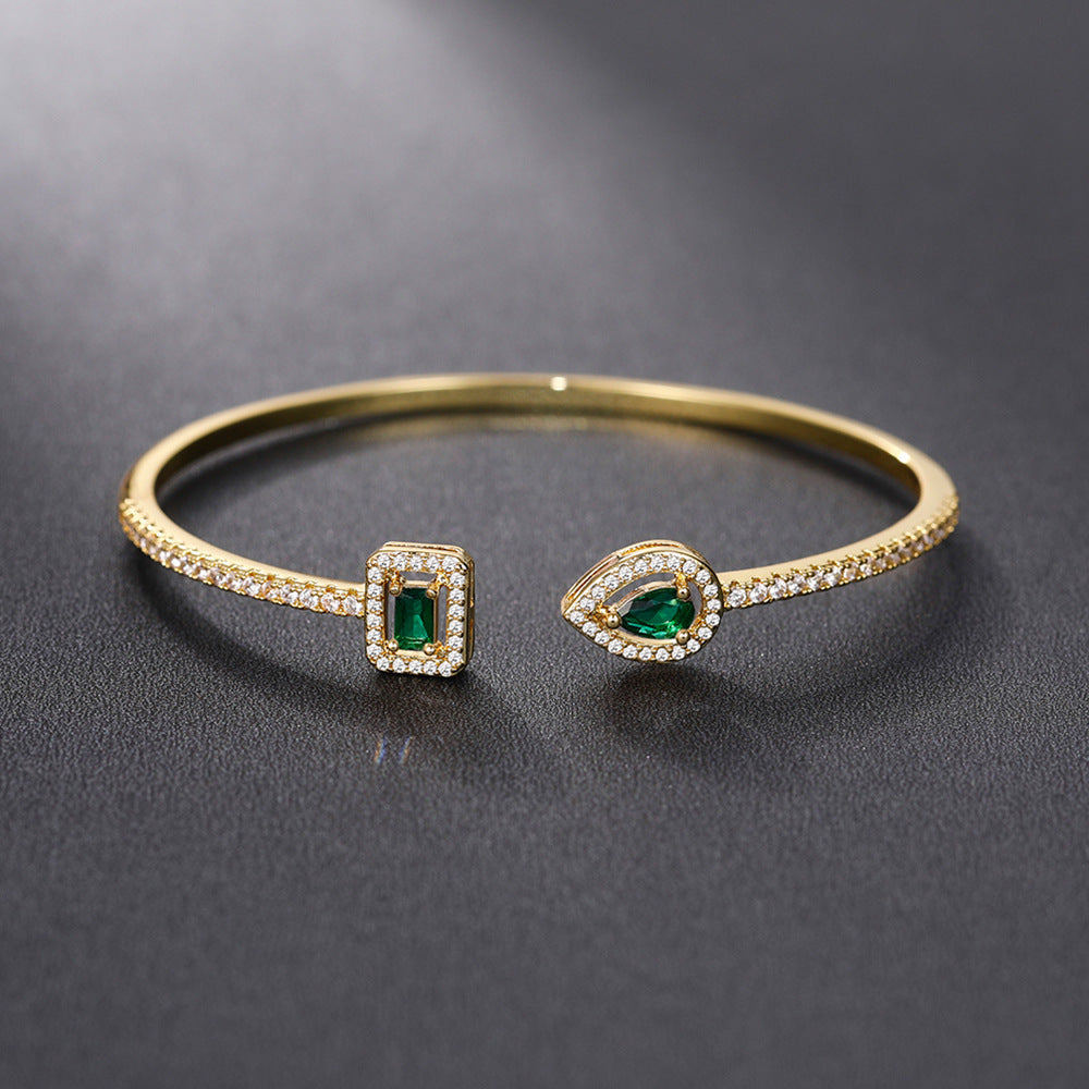 Varira Caruso Bracelet | Gold