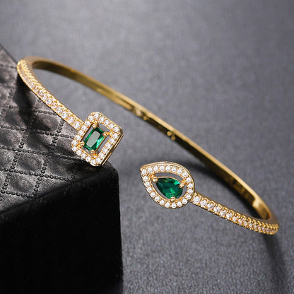 Varira Caruso Bracelet | Gold