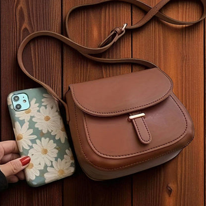 Amelia Vintage-Inspired Handbag