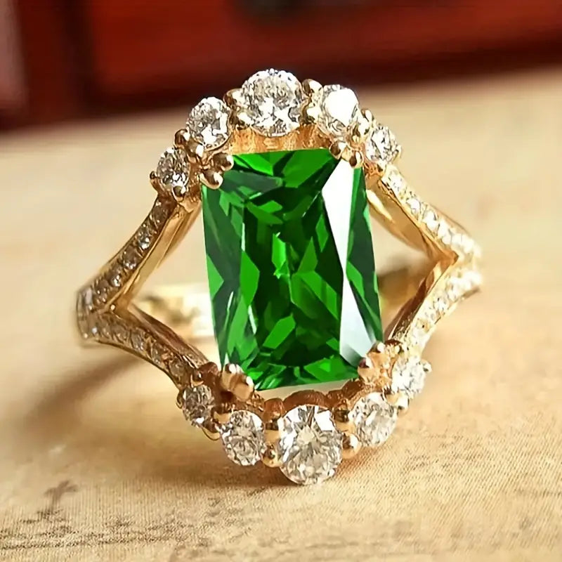 Alisova Grenthal Ring | Gold